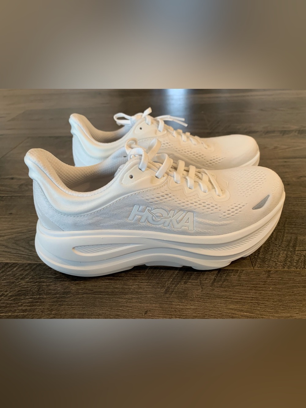 Hoka Womens Running Shoes Bondi 9 Size 7.5B White